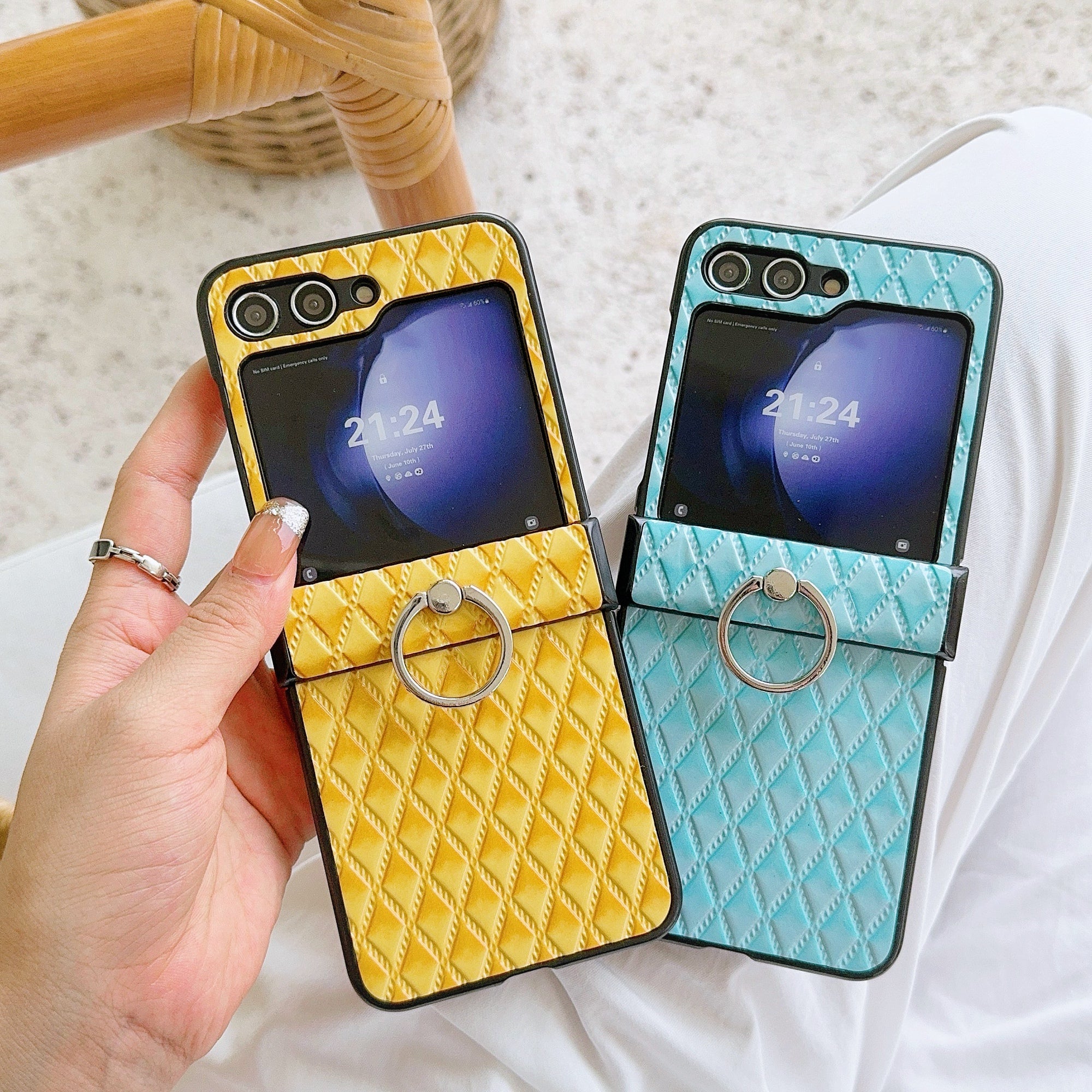 For Samsung Galaxy Z Flip6 5G Rhombus Imprinted PU Leather Coated PC Phone Cover with Ring Kickstand - Yellow For Samsung Galaxy Z Flip6 5G Rhombus Imprinted PU Leather Coated PC Phone Cover with Ring Kickstand - Yellow